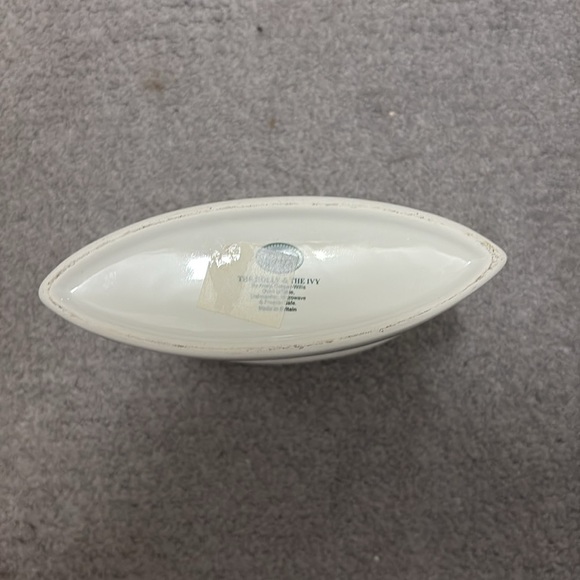 Portmeirion The Holly & The Ivy Vase - Picture 4 of 8